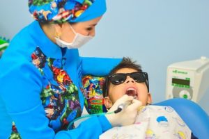 Read more about the article Doświadczony dentysta dla dzieci w Rzeszowie